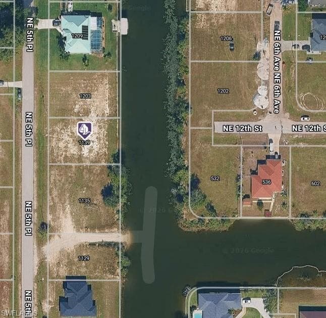 1139 5th PL CAPE CORAL, FL 33909