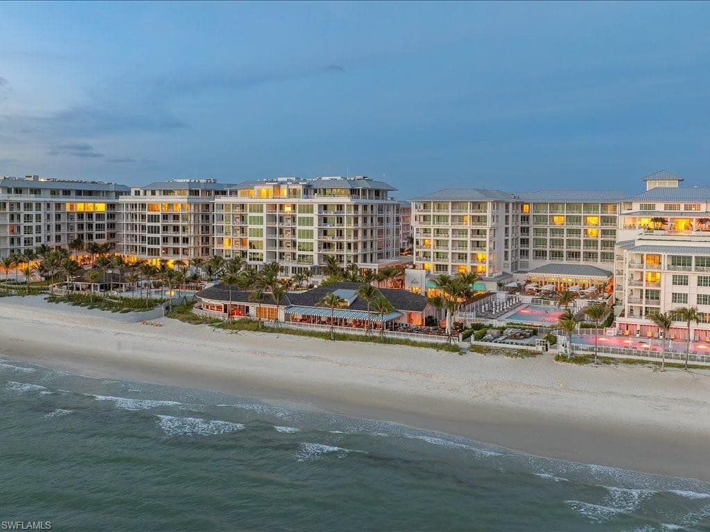 901 GULF SHORE BLVD N C-304 NAPLES, FL 34102