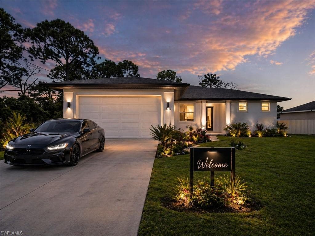 3210 30th ST SW LEHIGH ACRES, FL 33976