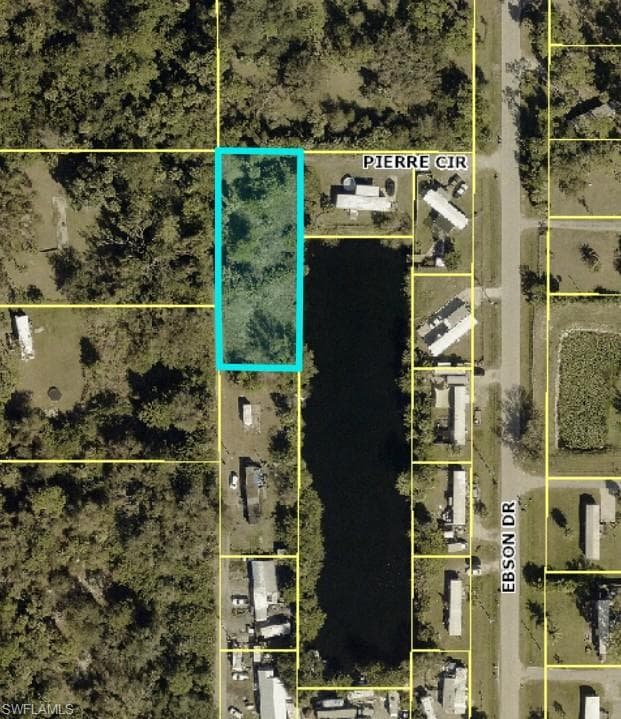 7604 Pierre CIR NORTH FORT MYERS, FL 33917