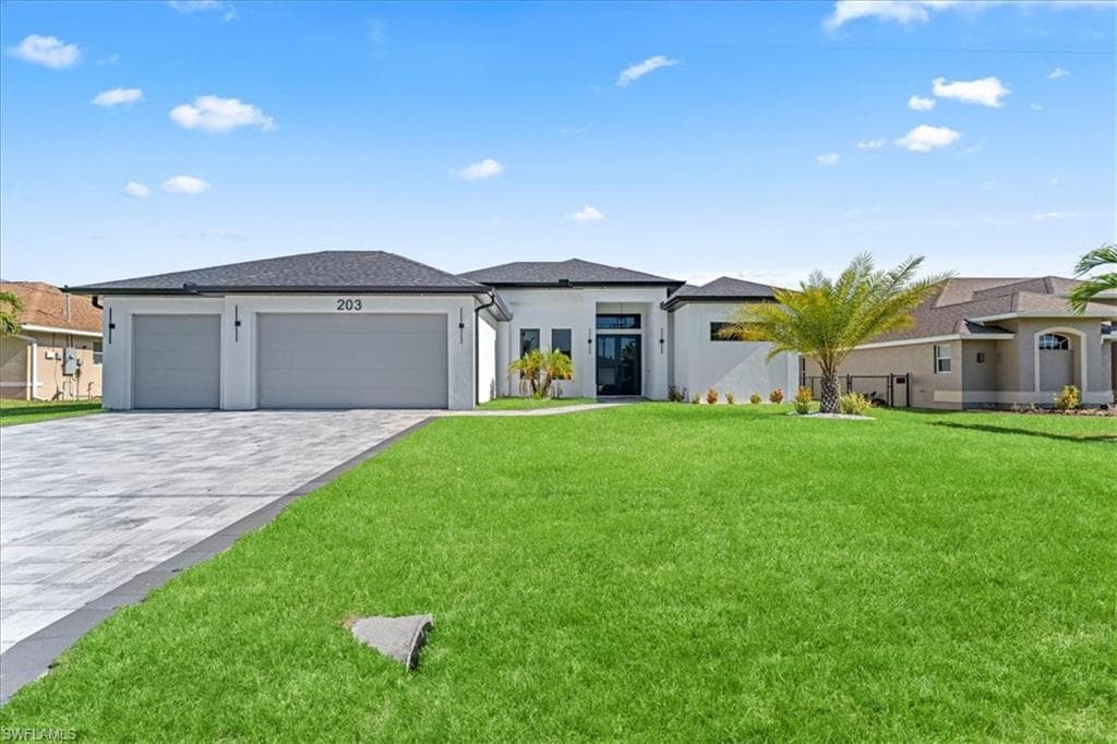 203 SE 11th TER CAPE CORAL, FL 33990