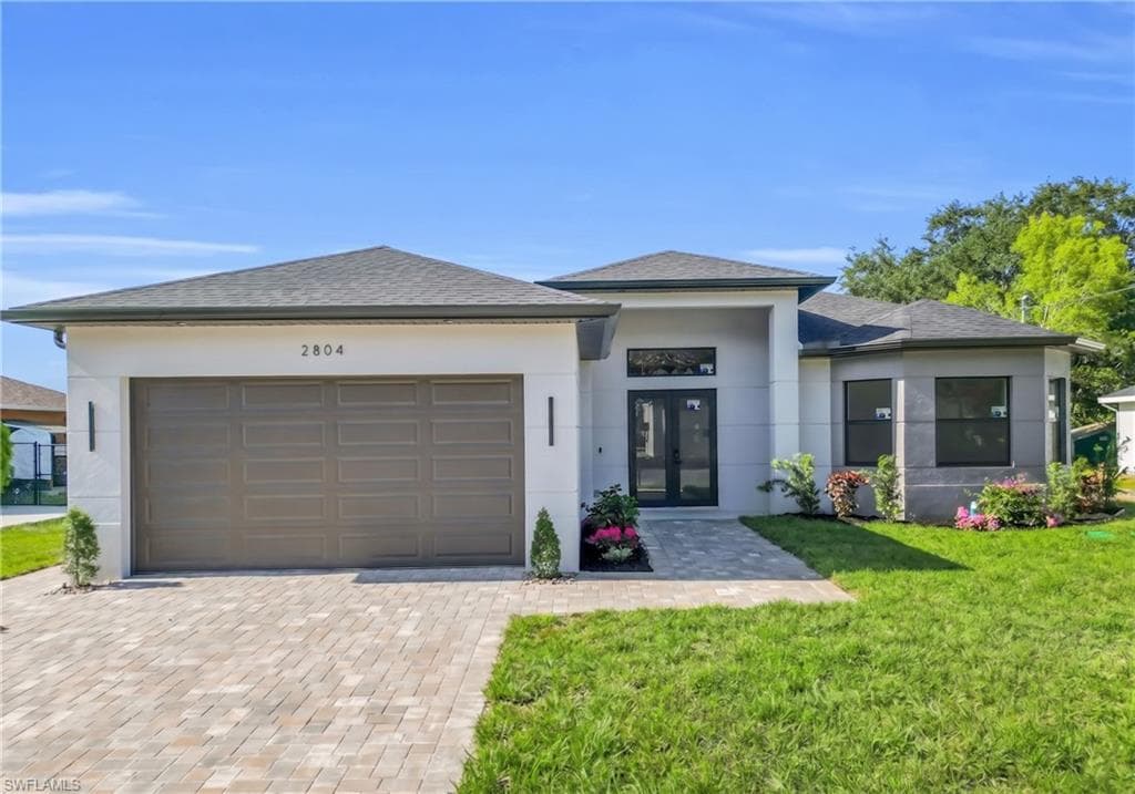 2804 5th ST W LEHIGH ACRES, FL 33971