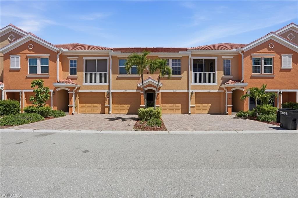 1794 Concordia Lake CIR 2607 CAPE CORAL, FL 33909
