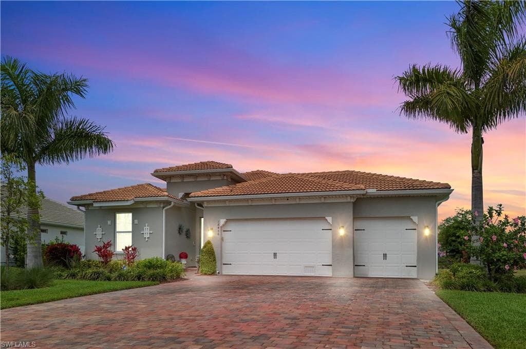 18456 Royal Hammock BLVD NAPLES, FL 34114
