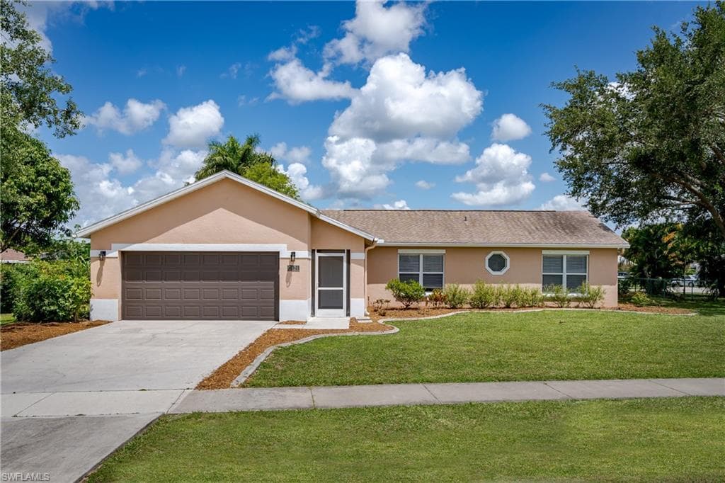 3121 Orange Grove TRL NAPLES, FL 34120