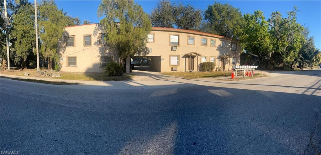 3619 Seminole AVE 2 FORT MYERS, FL 33916