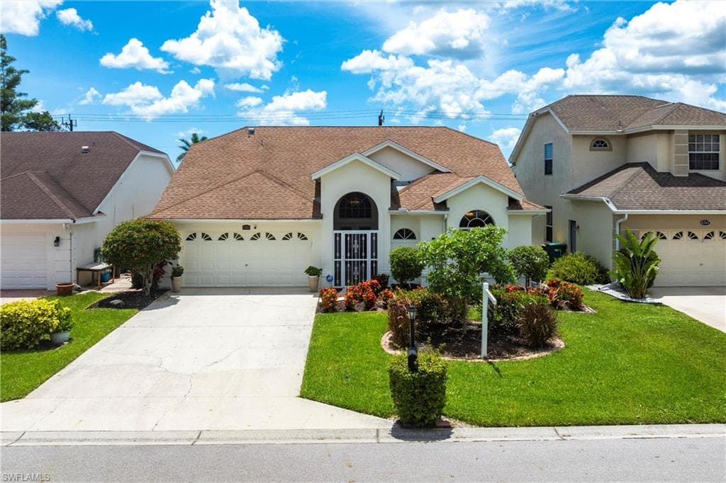 6769 Berwick PL NAPLES, FL 34104