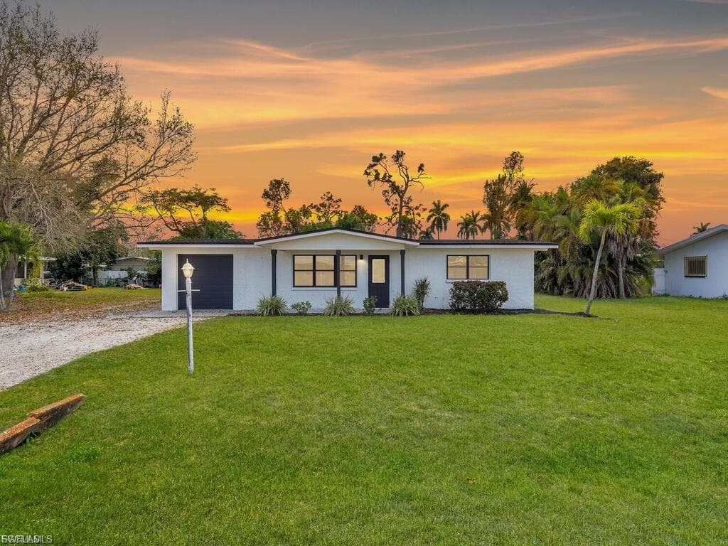 2224 Aldridge AVE FORT MYERS, FL 33907