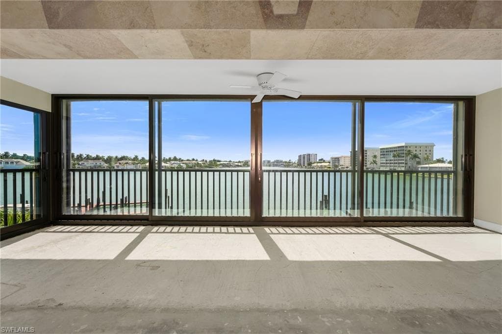222 Harbour DR 301 NAPLES, FL 34103