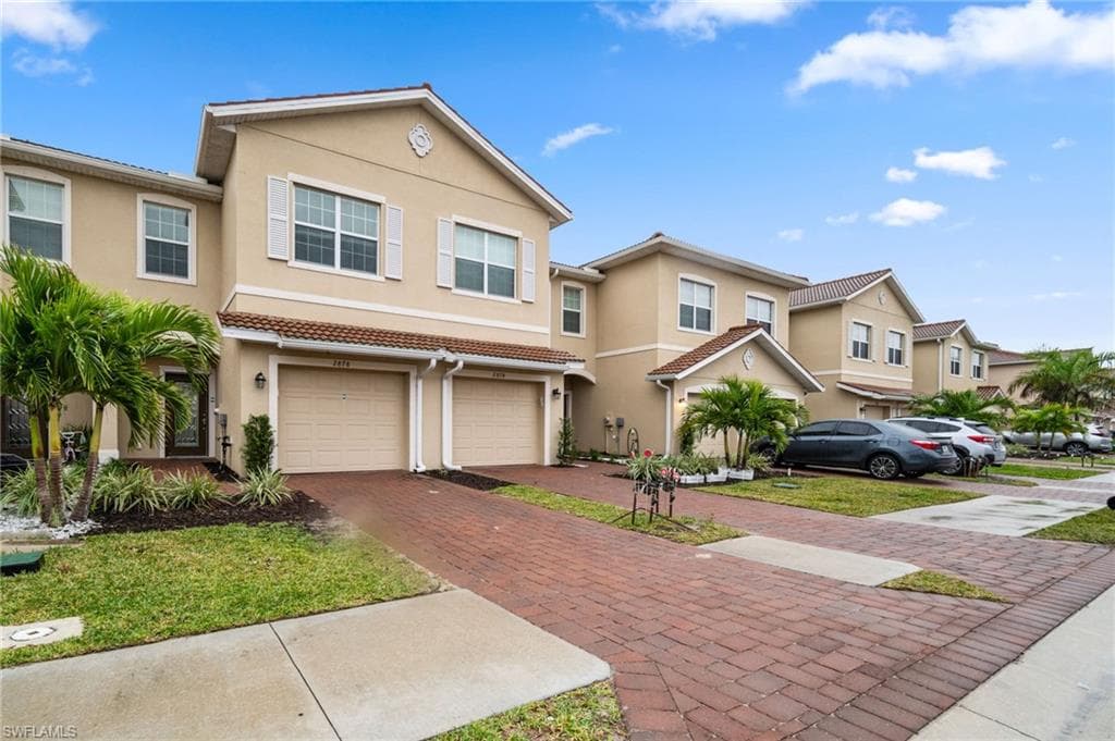 2878 Blossom WAY NAPLES, FL 34120