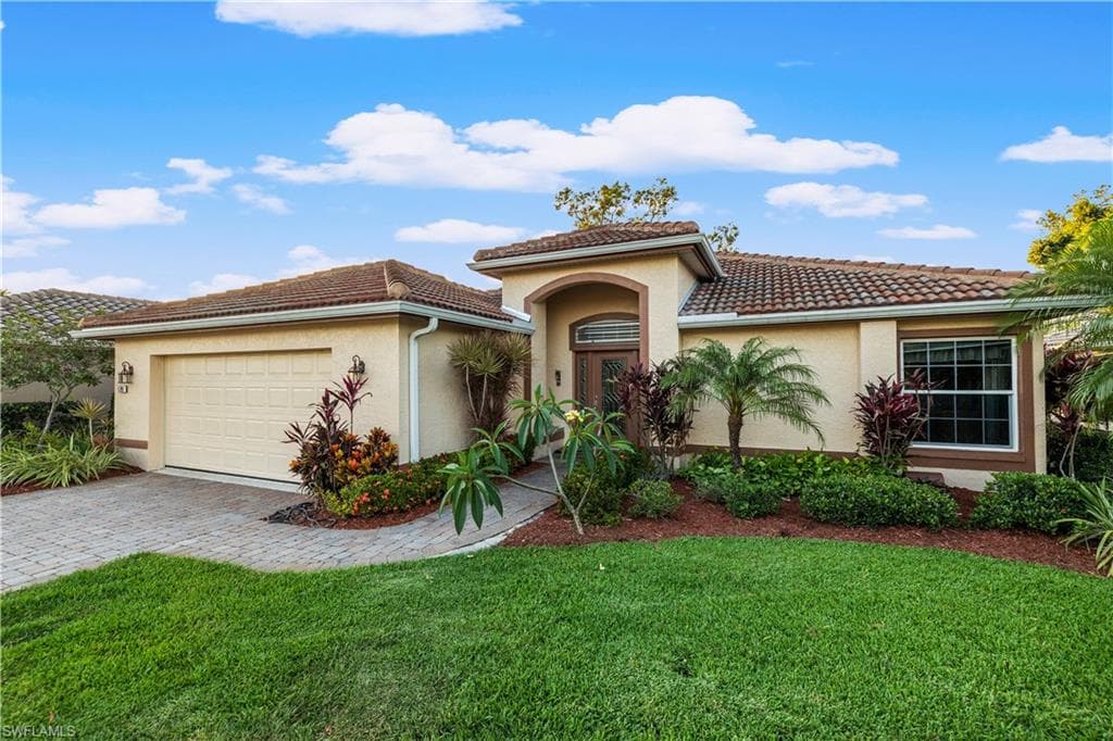 1791 Corona Del Sire DR NORTH FORT MYERS, FL 33917