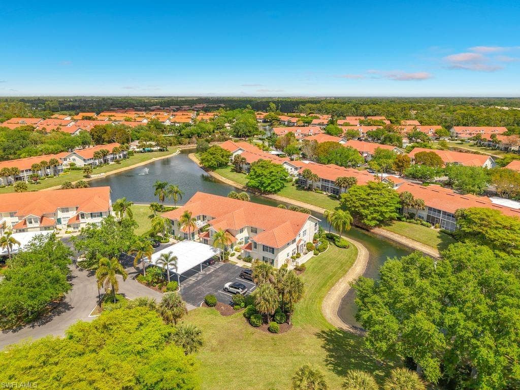 4970 Deerfield WAY F-203 NAPLES, FL 34110