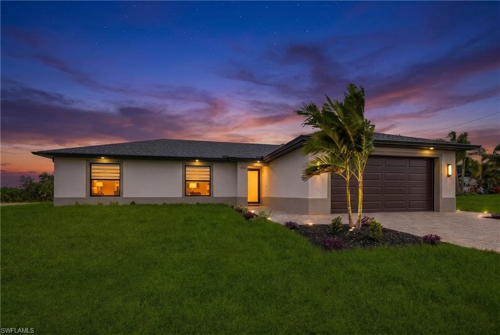 2201 NE 10TH PL CAPE CORAL, FL 33909