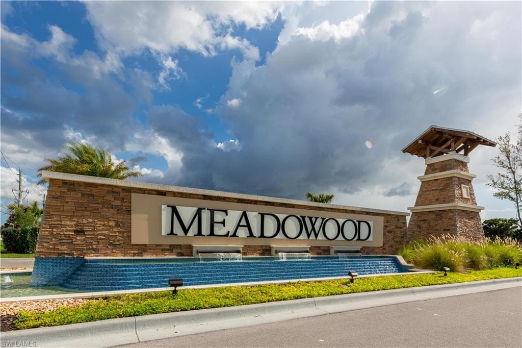 15229 Wildflower CIR NAPLES, FL 34119