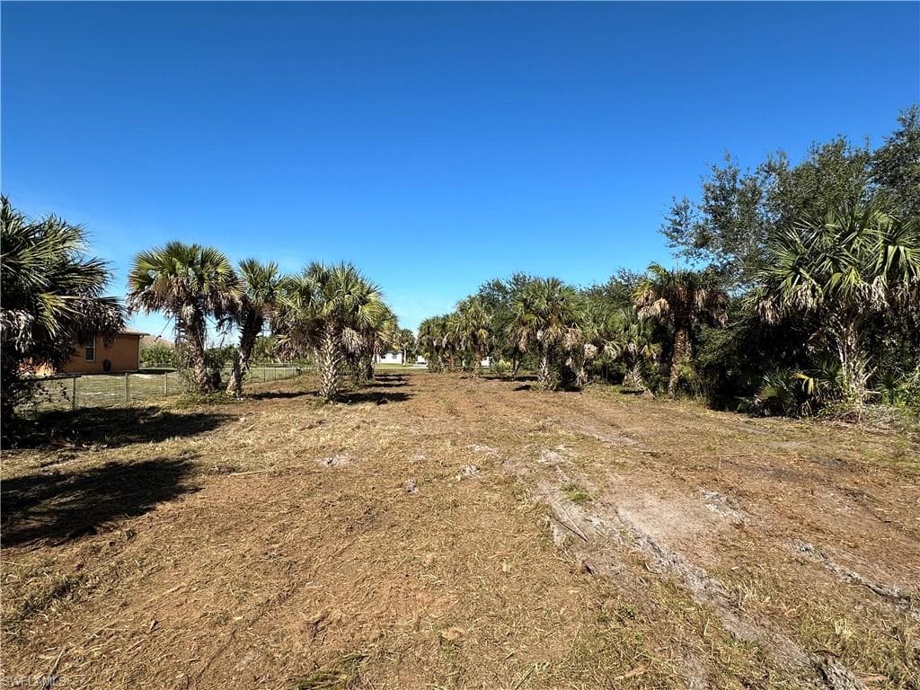 380 39th AVE NW NAPLES, FL 34120