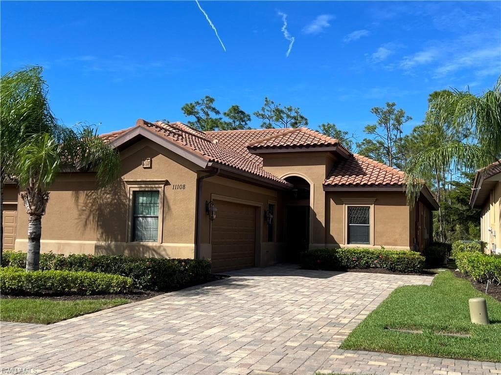 11108 Esteban DR FORT MYERS, FL 33912