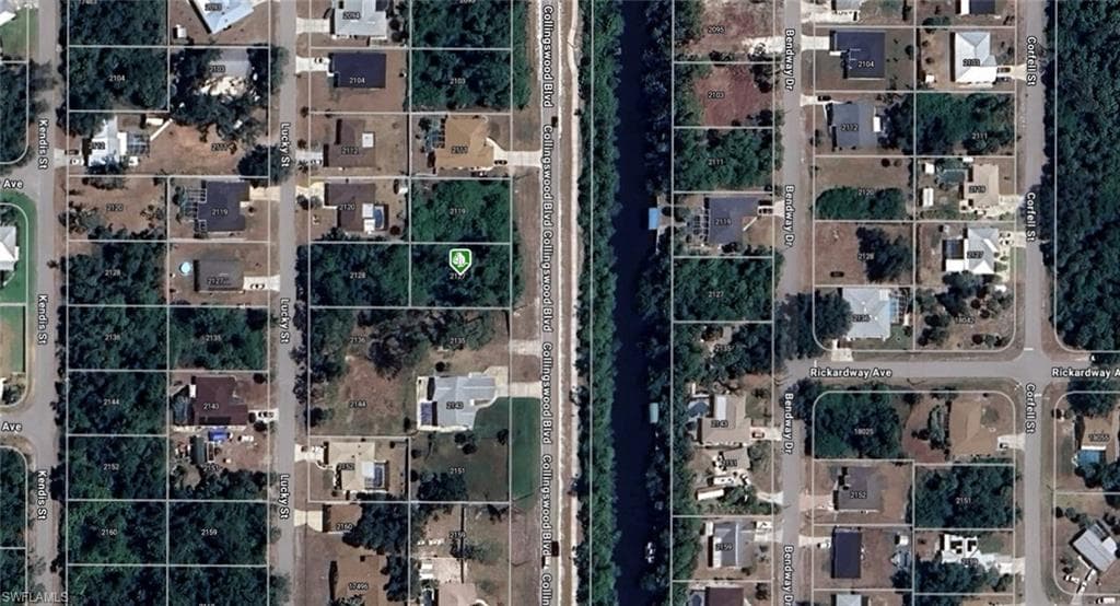 2127 Collingswood BLVD PORT CHARLOTTE, FL 33948