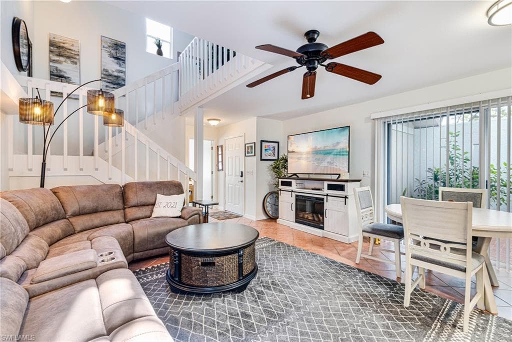 13740 Downing LN 5 FORT MYERS, FL 33919
