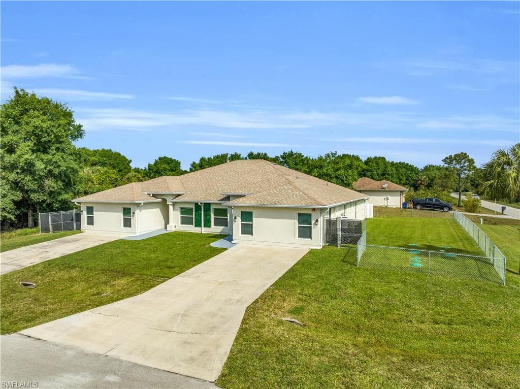 3802 La Rue ST FORT MYERS, FL 33905