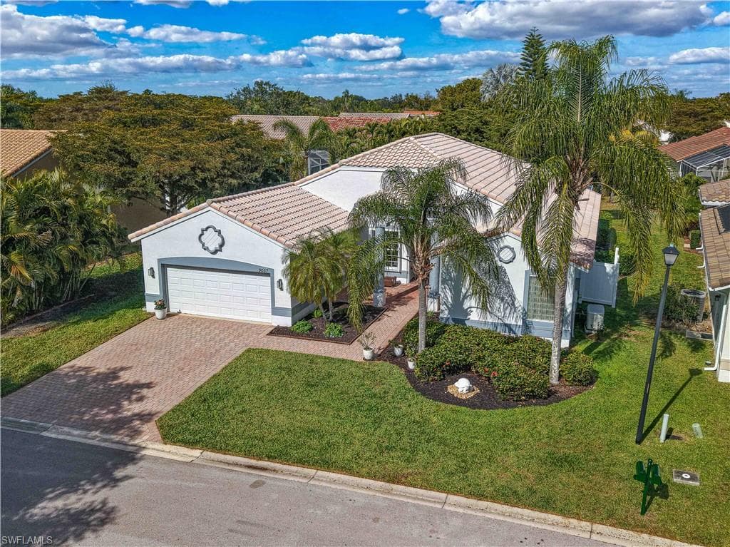 9057 Whitfield DR ESTERO, FL 33928
