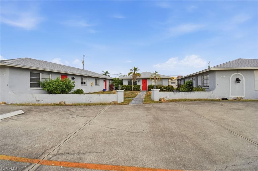 4015 SE 19th AVE 5-9 CAPE CORAL, FL 33904