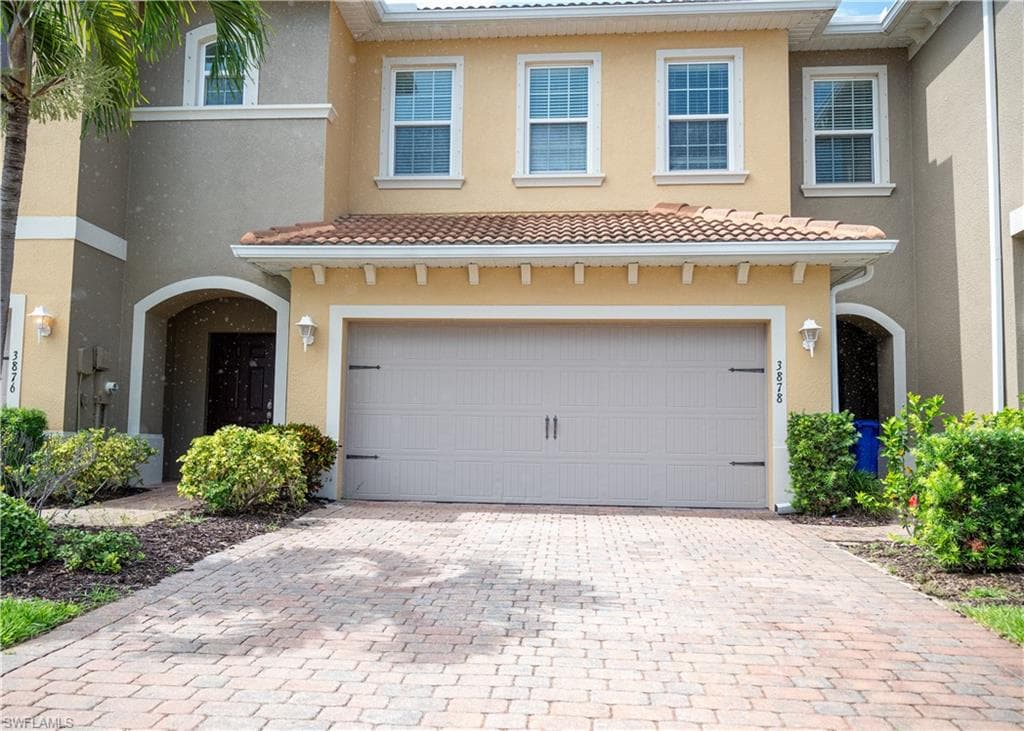 3878 Burrfield ST FORT MYERS, FL 33916