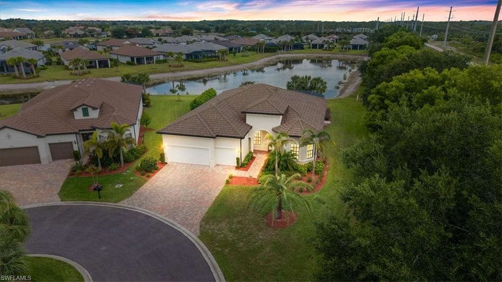 2937 Sagittaria LN ALVA, FL 33920
