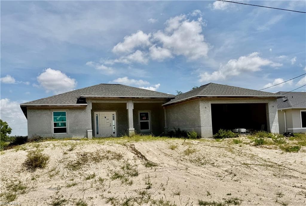 1123 NW 24th TER CAPE CORAL, FL 33993