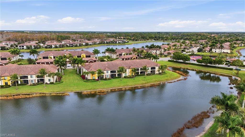 9528 Avellino WAY 2521 NAPLES, FL 34113