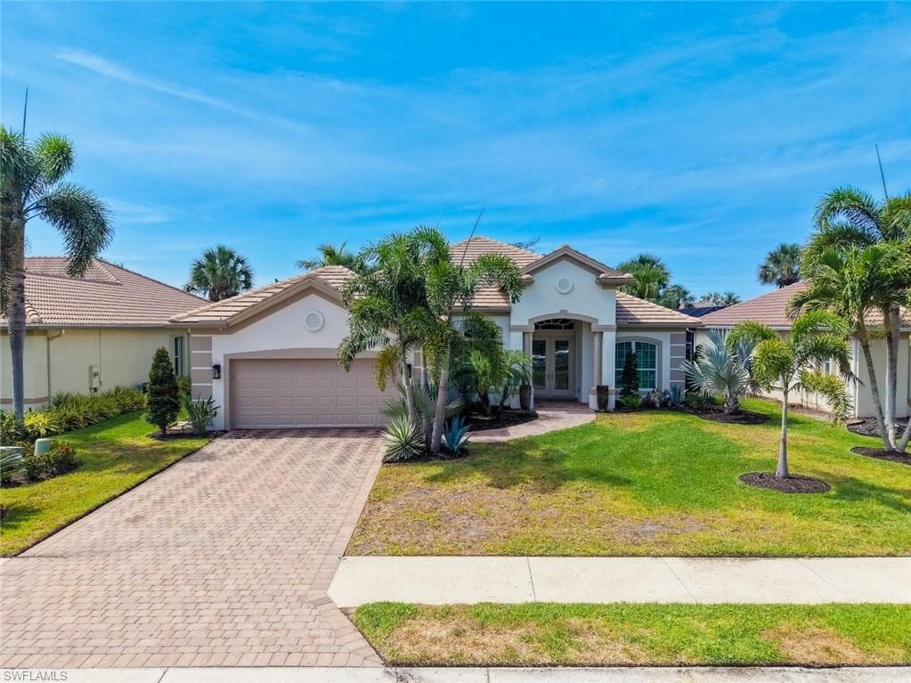 16374 Coco Hammock WAY FORT MYERS, FL 33908