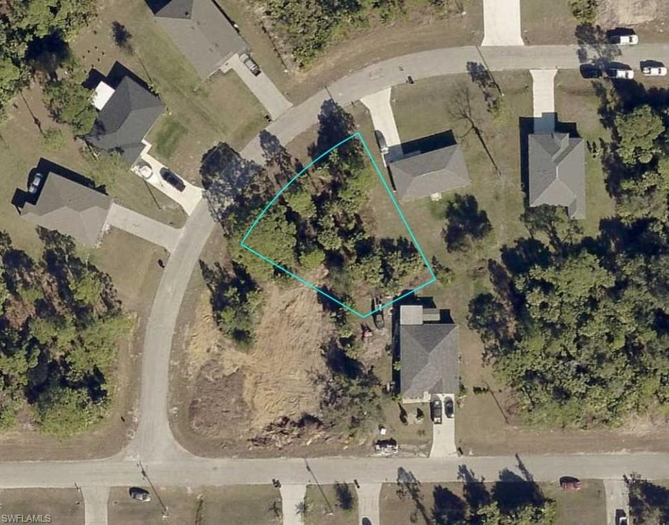 5004 Myrtlewood RD LABELLE, FL 33935