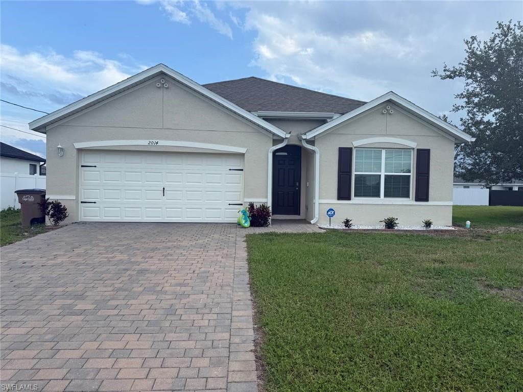 2014 9th ST CAPE CORAL, FL 33993