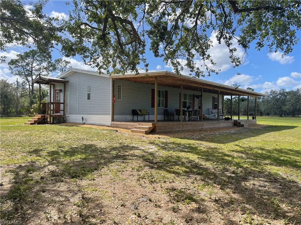 11350 Long RD FORT MYERS, FL 33905