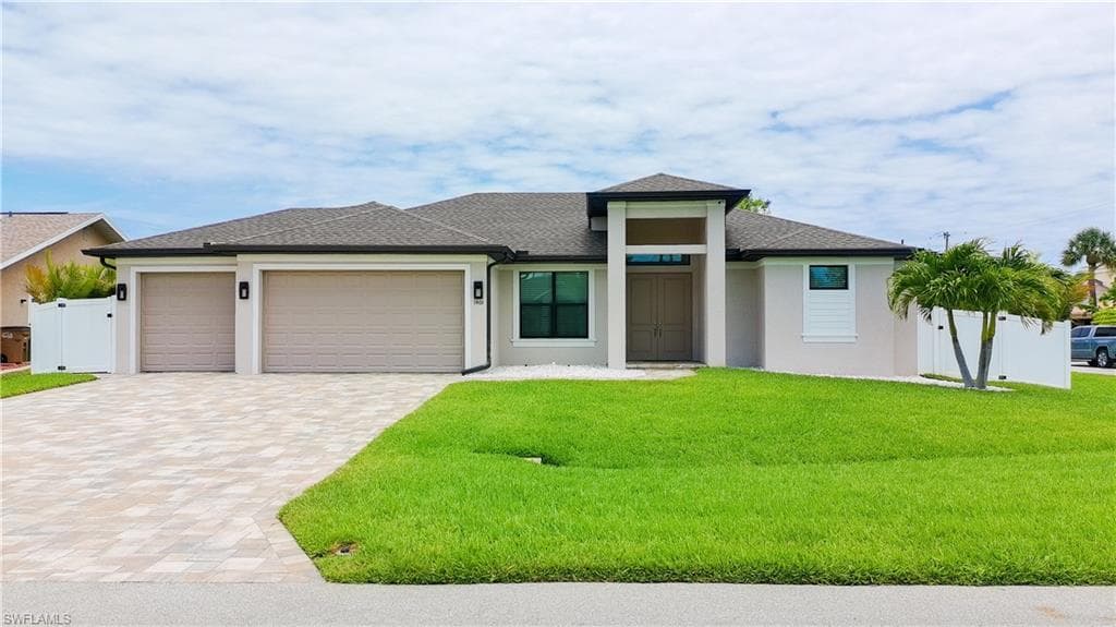 1401 49th TER CAPE CORAL, FL 33914