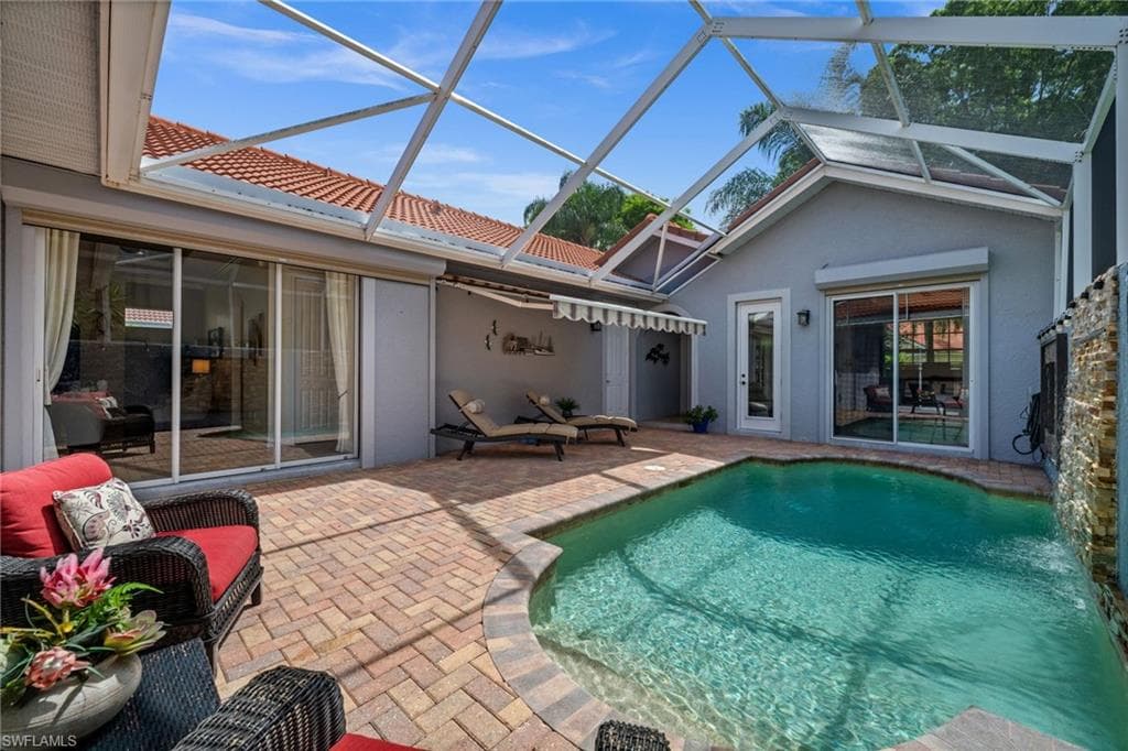 4830 Europa DR NAPLES, FL 34105