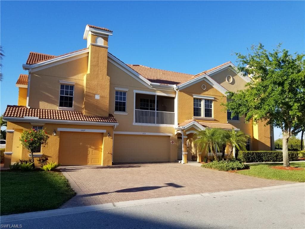 1842 Concordia Lake CIR 1110 CAPE CORAL, FL 33909