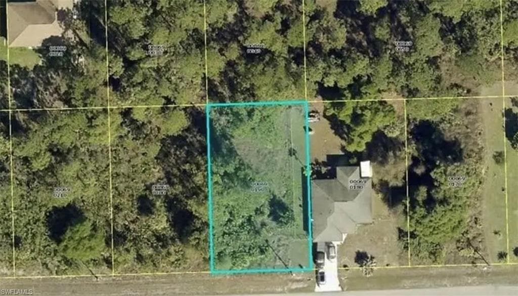 2814 48th ST W LEHIGH ACRES, FL 33971