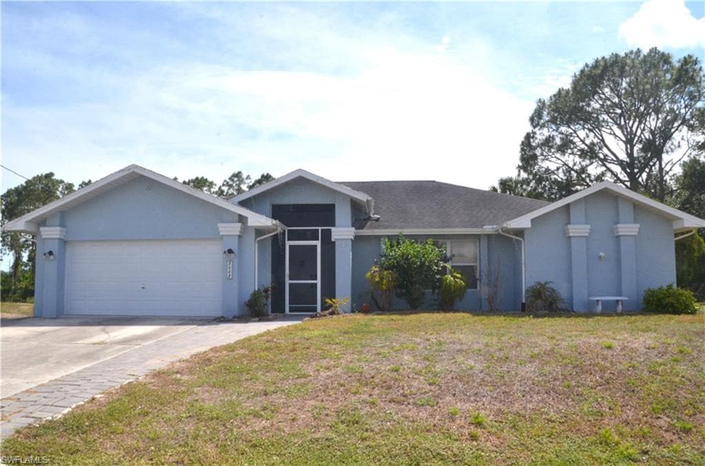 5005 28th ST SW LEHIGH ACRES, FL 33973
