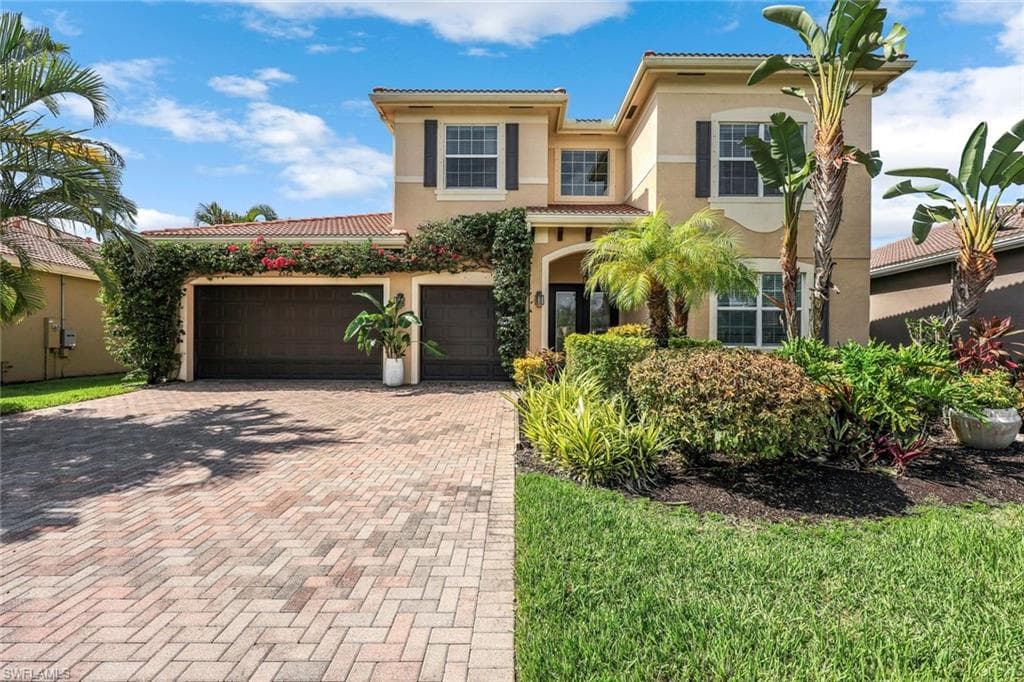 6582 Monterey PT NAPLES, FL 34105