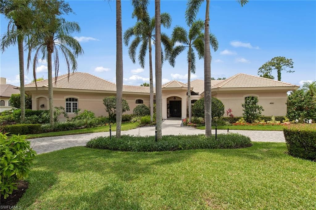 4661 Idylwood LN NAPLES, FL 34119
