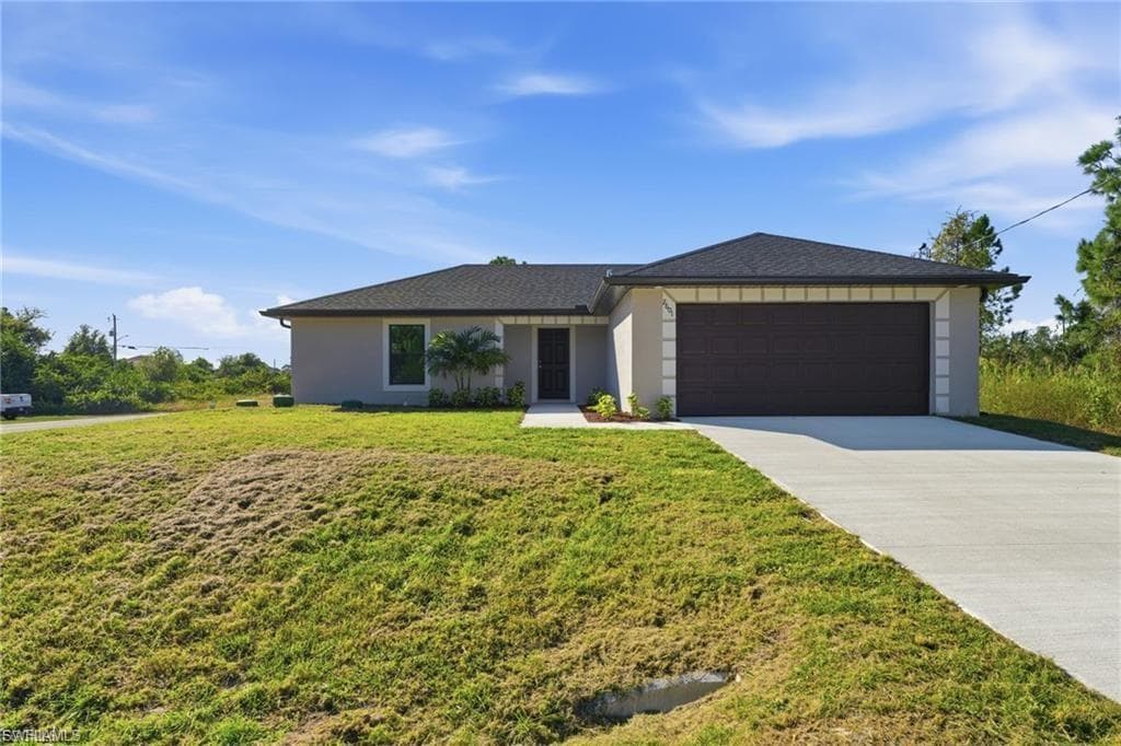 2601 48th ST W LEHIGH ACRES, FL 33971