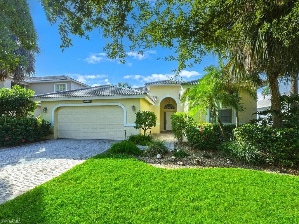 2051 Morning Sun LN NAPLES, FL 34119