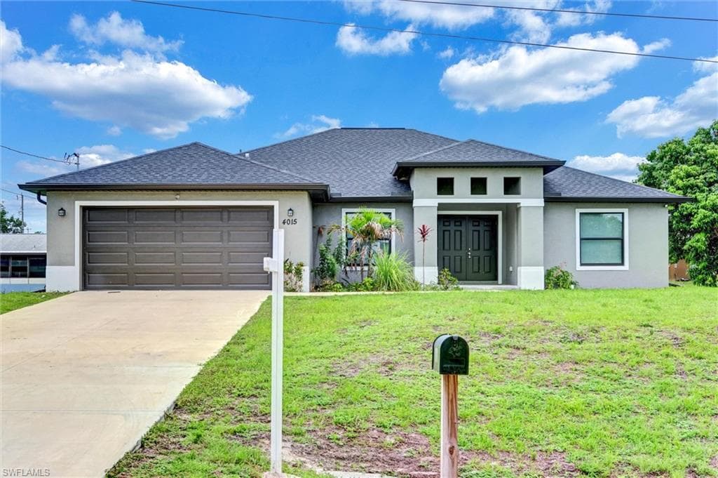 4015 6th ST W LEHIGH ACRES, FL 33971