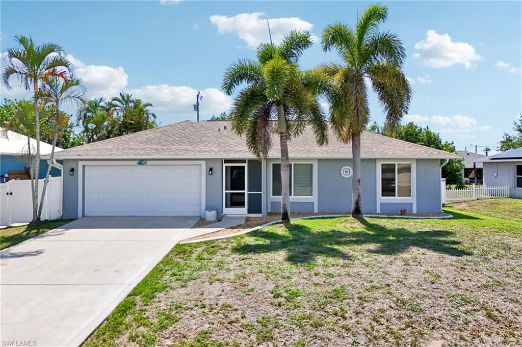 808 SW 14th PL CAPE CORAL, FL 33991