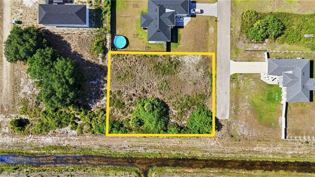 4701 Hanna AVE S LEHIGH ACRES, FL 33976