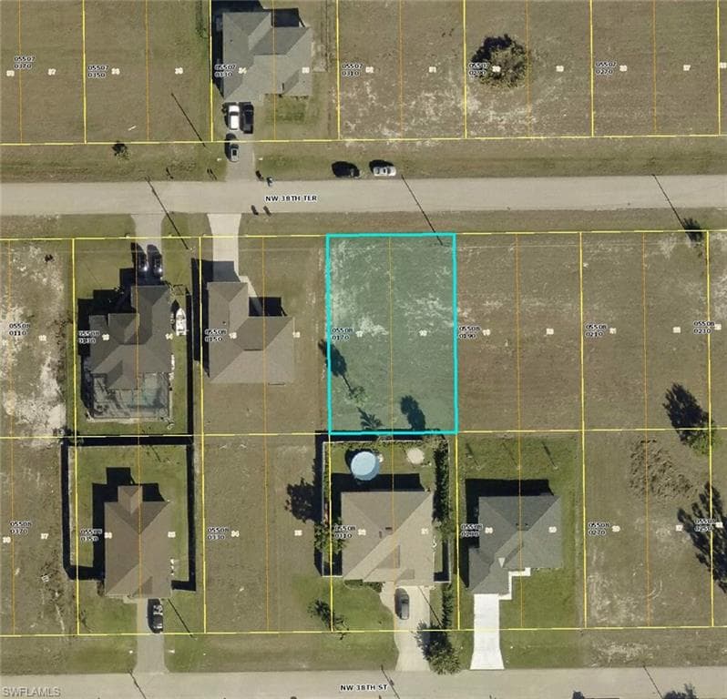 3812 38th TER CAPE CORAL, FL 33993