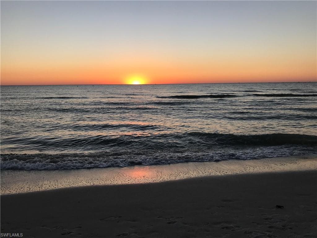 1930 Gulf Shore BLVD N A302-A NAPLES, FL 34102