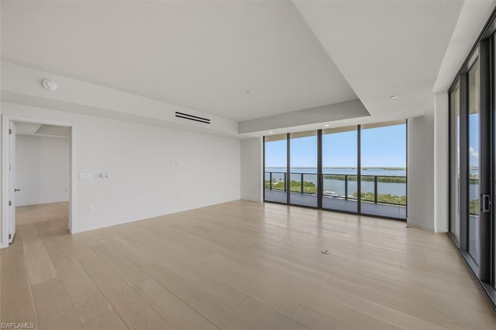 5100 Seagrass BLVD 901 BONITA SPRINGS, FL 34134