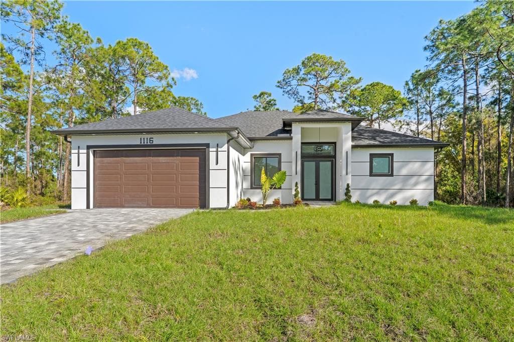 1116 8th AVE LEHIGH ACRES, FL 33972