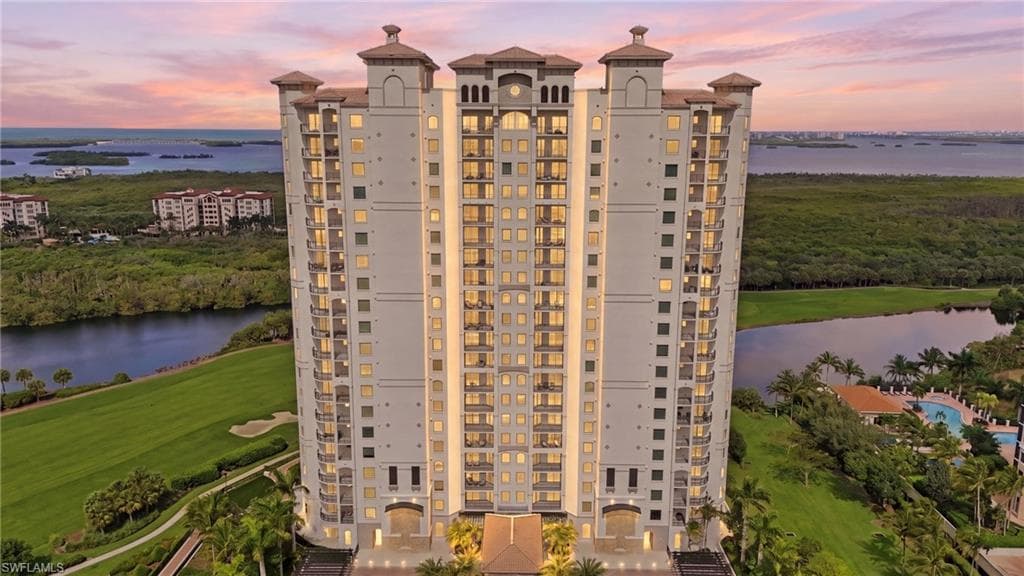 4800 Pelican Colony BLVD 201 BONITA SPRINGS, FL 34134